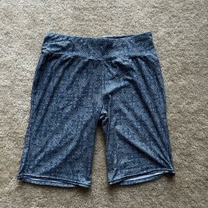 Lucky Brand Blue Paisley Shorts Size Small